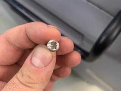 钛合金骨钉铣梅花，西铁城高频铣BM-322FL加工速度快