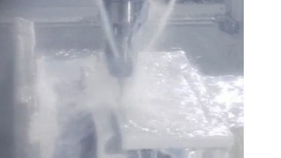雕铣机铣0.3mm槽，可加装60000转高速电主轴高速铣削